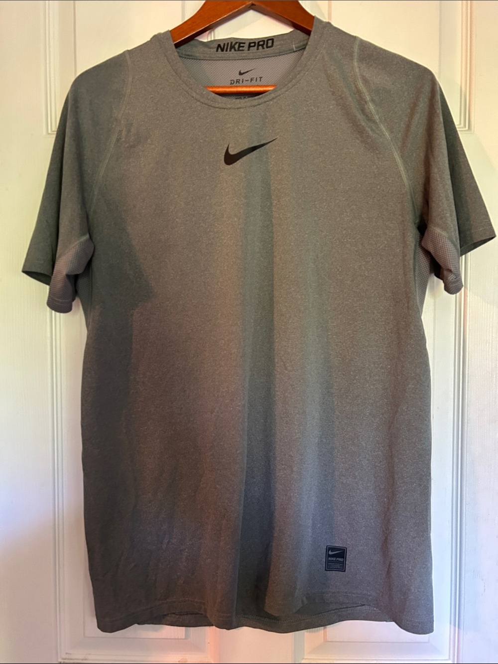 Nike Pro Short-Sleeve Performance Tee in Gray
